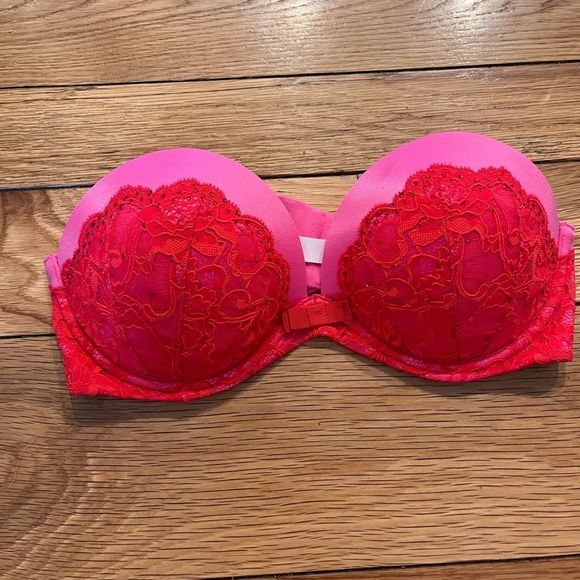 Victoria's Secret Other - VS Strapless Lace Bra